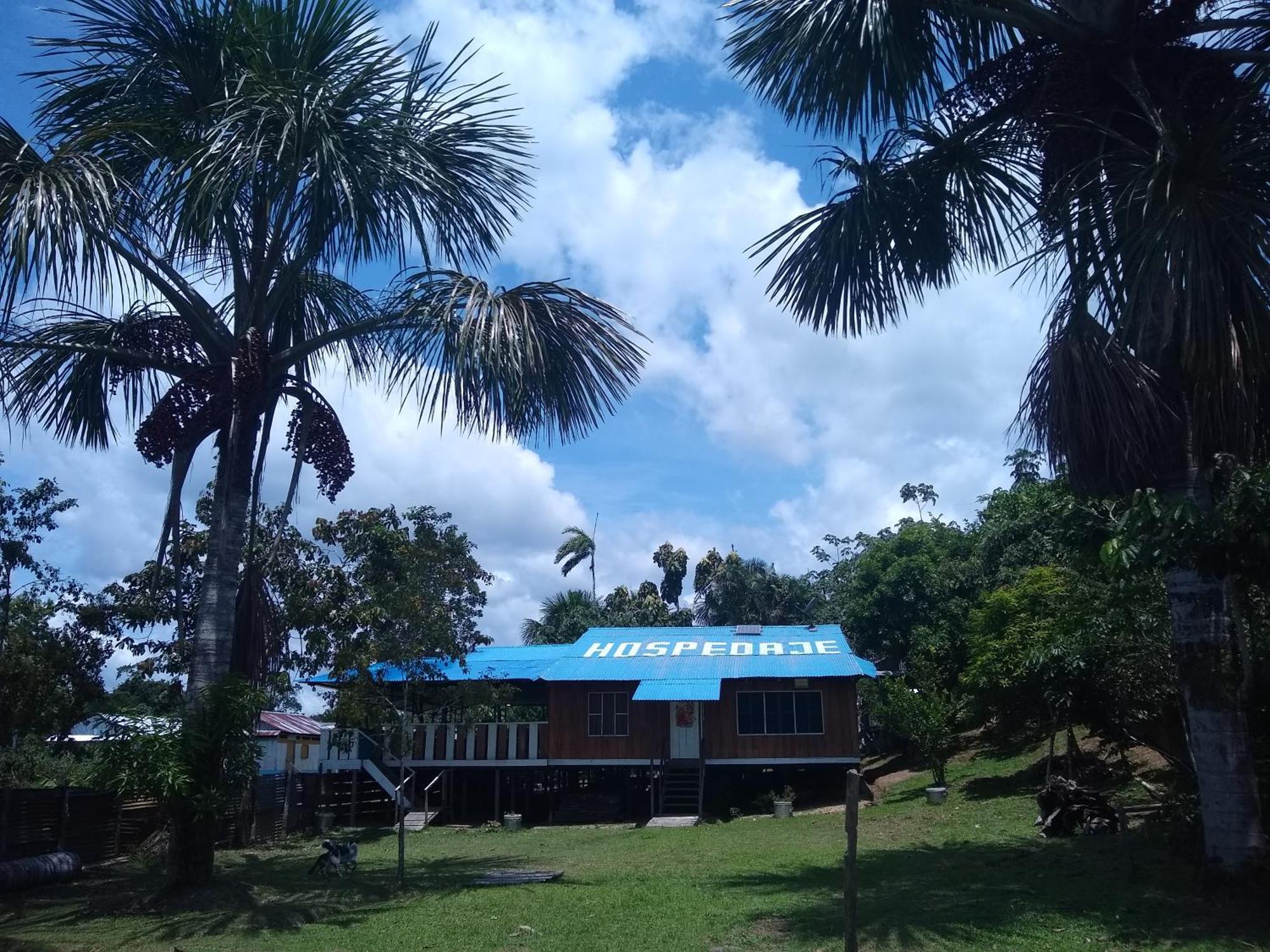 Hospedaje Las Brisas Hotel Iquitos Exterior photo